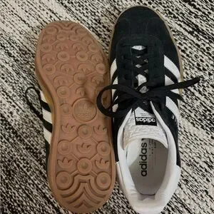 adidas gazelle silver green womens Men's Samba Messi Indoor Soccer Shoe - Light Pink/Core Black/Gum main image 1